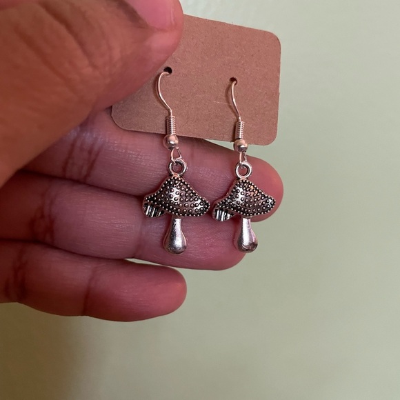 Silver Avon Mushroom Charm Bracelet and Earring Set - Picture 7 of 11